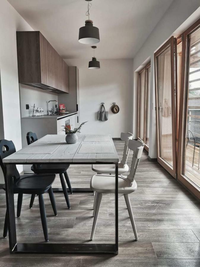 Appartamenti E B&B Casa Ester Базельга-ди-Пине Экстерьер фото